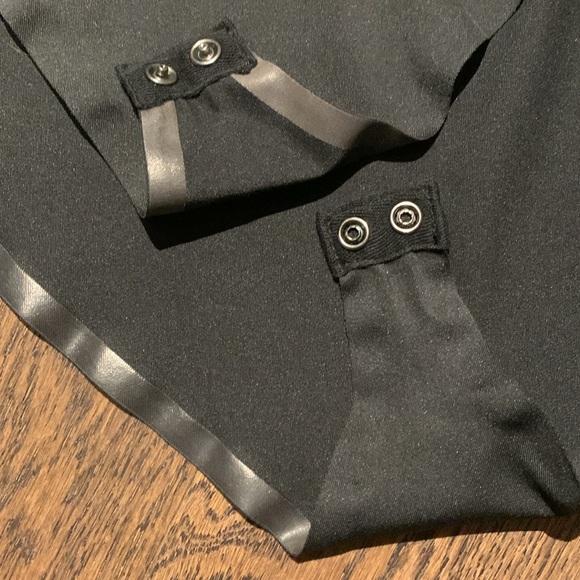 SMASH + TESS | T-Shirt Bodysuit - Picture 3 of 5